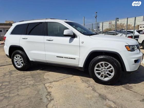 ג'יפ / Jeep גרנד צ'ירוקי 4X4 Road Laredo אוט' 3.6 (295 כ''ס) בנזין 2019 למכירה בנתניה