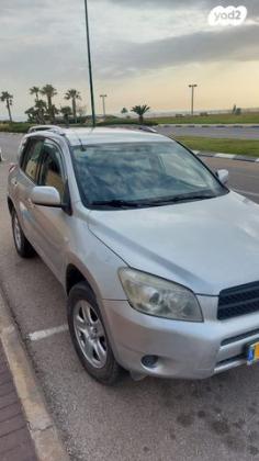 טויוטה RAV4 ארוך 4X4 Premium Plus אוט' 2.0 (152 כ''ס) בנזין 2007 למכירה בנתניה