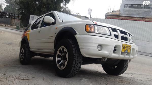 איסוזו רודאו 4X4 LSE אוט' 3.2 (205 כ''ס) בנזין 2003 למכירה בפתח תקווה