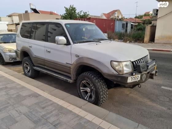 טויוטה לנד קרוזר פרדו ארוך 4X4 STD אוט' דיזל 8 מק' 3.0 (163 כ''ס) דיזל 2002 למכירה בחדרה