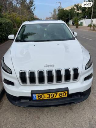 ג'יפ / Jeep צ'ירוקי Sport אוט' 2.4 (177 כ''ס) בנזין 2017 למכירה בהרצליה