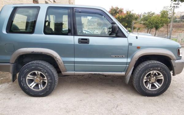 איסוזו טרופר קצר 4X4 S ידני דיזל 3.0 (159 כ''ס) דיזל 2002 למכירה בירושלים