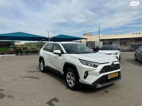 טויוטה RAV4 הייבריד E-xperience הייבריד 5 דל' אוט' 2.5 (178 כ''ס) בנזין 2019 למכירה בלפיד