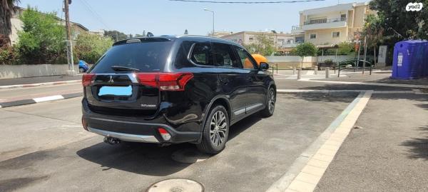 מיצובישי אאוטלנדר 4X4 Elite אוט' 7 מק' 2.0 (150 כ"ס) [2015 ואילך] בנזין 2016 למכירה בחיפה