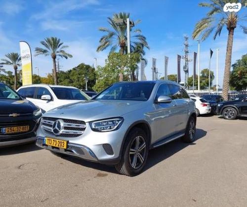 מרצדס GLC 4X4 GLC300E Prem Plu הייבריד אוט' 2.0 (211 כ''ס) היברידי חשמל / בנזין 2022 למכירה ב