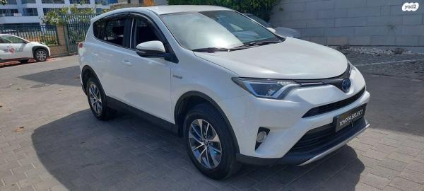 טויוטה RAV4 הייבריד Premium הייבריד אוט' 2.5 (155 כ''ס) בנזין 2018 למכירה ברעננה