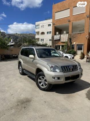 טויוטה לנד קרוזר ארוך 4X4 Luxury אוט' דיזל 8 מק' 3.0 (173 כ''ס) דיזל 2008 למכירה בדייר אל אסד