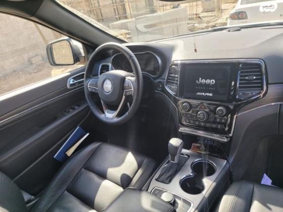 ג'יפ / Jeep גרנד צ'ירוקי 4X4 Limited אוט' 5 מק' 3.6 (286 כ''ס) ק'-2 בנזין 2022 למכירה בטורעאן