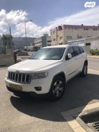 ג'יפ / Jeep גרנד צ'ירוקי 4X4 Laredo אוט' 3.6 (282 כ''ס) בנזין 2011 למכירה בחיפה