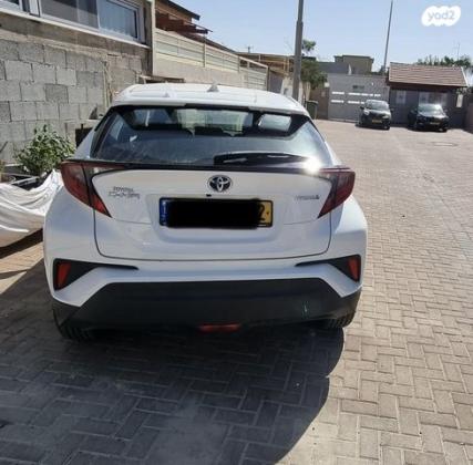 טויוטה C-HR Flow הייבריד אוט' 1.8 (98 כ"ס) בנזין 2021 למכירה בבאר שבע