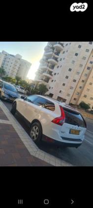 וולוו XC60 T5 Kinetic סטיישן אוט' 2.0 (240 כ"ס) בנזין 2013 למכירה בap