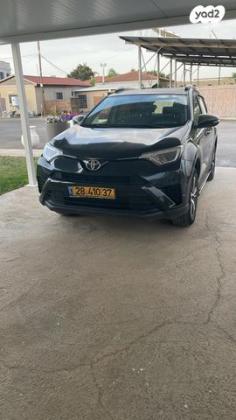 טויוטה RAV4 ארוך 4X4 Premium MC אוט' 2.0 (152 כ''ס) בנזין 2016 למכירה במיטב