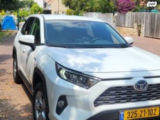 טויוטה RAV4 הייבריד E-xperience הייבריד 5 דל' אוט' 2.5 (178 כ''ס) בנזין 2020 למכירה בכוכב יאיר u002F צור יגאל