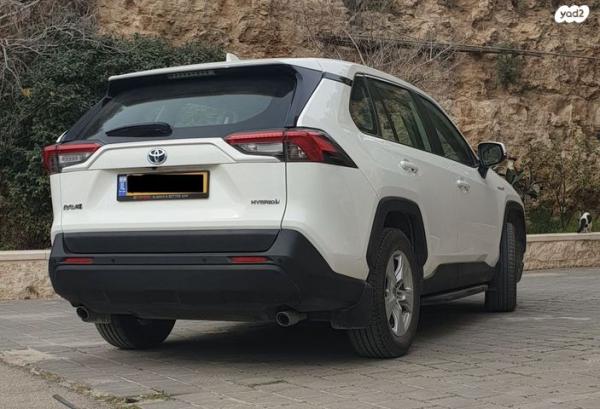 טויוטה RAV4 הייבריד E-volve הייבריד אוט' 2.5 (178 כ''ס) בנזין 2019 למכירה בירושלים