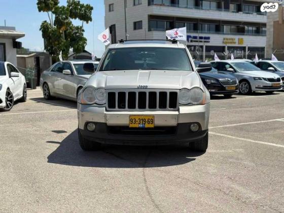 ג'יפ / Jeep גרנד צ'ירוקי 4X4 Laredo אוט' 3.7 (209 כ''ס) בנזין 2009 למכירה בעפולה