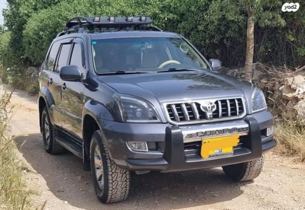 טויוטה לנד קרוזר ארוך 4X4 STD Plus אוט' דיזל 8 מק' 3.0 (173 כ''ס) דיזל 2008 למכירה בירושלים