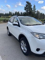 טויוטה RAV4 ארוך 4X4 GLI אוט' 2.0 (151 כ''ס) בנזין 2013 למכירה בחדרה