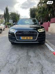 אאודי Q5 4X4 Luxury אוט' 2.0 (252 כ"ס) בנזין 2017 למכירה בפתח תקווה