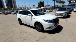 מיצובישי אאוטלנדר PHEV 4X4 S. Edition הייבריד אוט' 5 מק' 2.4 (135 כ''ס