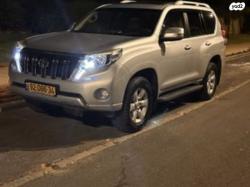 טויוטה לנד קרוזר ארוך 4X4 Luxury אוט' דיזל 7 מק' 2.8 (177 כ"ס) דיזל