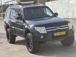 מיצובישי פג'רו ארוך 4X4 Limited אוט' דיזל 7 מק' 3.2 (170 כ''ס) דיזל 2