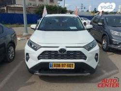 טויוטה RAV4 ארוך 4X4 Explore אוט' 2.0 (175 כ''ס) בנזין 2019 למכירה ב