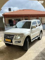 מיצובישי פג'רו קצר 4X4 Dakar אוט' דיזל 5 מק' 3.2 (190 כ''ס) דיזל 2016 