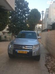 מיצובישי פג'רו קצר 4X4 Dakar אוט' דיזל 5 מק' 3.2 (170 כ''ס) דיזל 2008 