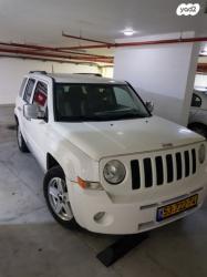 ג'יפ / Jeep פטריוט 4X4 Sport אוט' 2.4 (170 כ''ס) בנזין 2010 למכירה בנהר