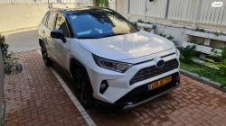 טויוטה RAV4 הייבריד E-motion Sky הייבריד אוט' 2.5 (178 כ''ס) בנזין 201