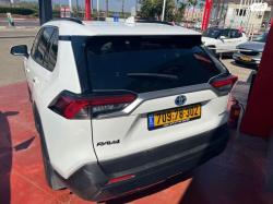 טויוטה RAV4 הייבריד 4X4 E-xclusive הייבריד אוט' 2.5 (178 כ''ס) בנזין 2