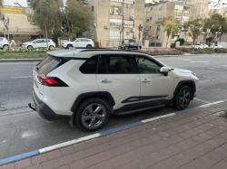 טויוטה RAV4 הייבריד 4X4 E-xclusive הייבריד אוט' 2.5 (178 כ''ס) בנזין 2