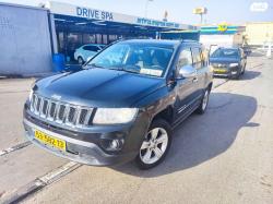 ג'יפ / Jeep קומפאס 4X4 Sport אוט' 2.4 (168 כ''ס) בנזין 2012 למכירה ברמל