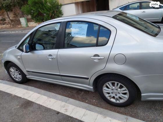 סוזוקי SX4 GLX-HB הצ'בק אוט' 1.6 (107 כ''ס) בנזין 2008 למכירה בחיפה