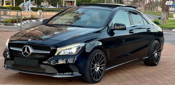 מרצדס CLA CLA180 Urban FL אוט' 1.6 (122 כ"ס) בנזין 2017 למכירה בראשון לציון