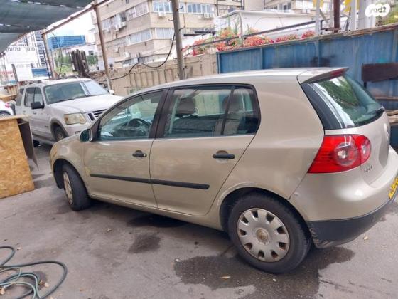 פולקסווגן גולף Trendline אוט' 5 דל' 1.6 (115 כ''ס) בנזין 2005 למכירה בתל אביב יפו