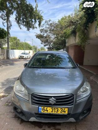 סוזוקי SX4 קרוסאובר GLX אוט' 1.6 (118 כ''ס) בנזין 2015 למכירה בהרצליה