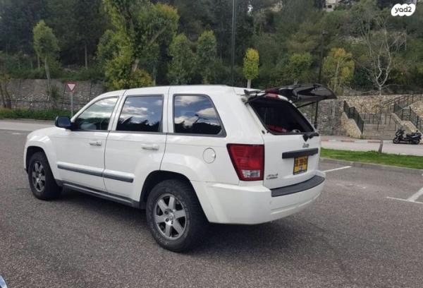 ג'יפ / Jeep גרנד צ'ירוקי 4X4 Laredo אוט' 3.7 (209 כ''ס) בנזין 2009 למכירה בחיפה