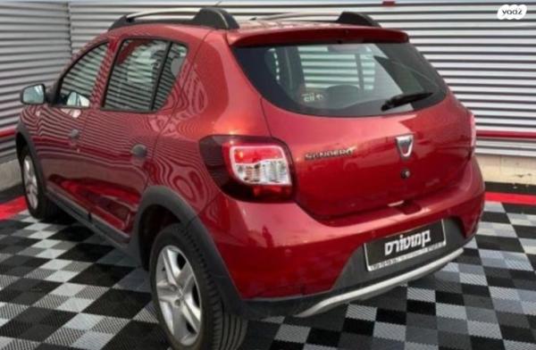 דאצ'יה סנדרו Stepway Laureate אוט' טורבו בנזין 0.9 (90 כ"ס) בנזין 2017 למכירה בחיפה