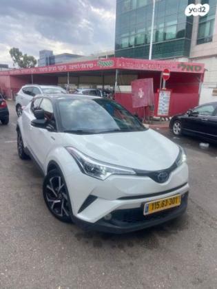 טויוטה C-HR Chic הייבריד אוט' 1.8 (98 כ"ס) בנזין 2017 למכירה בנתניה