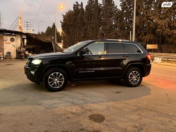 ג'יפ / Jeep גרנד צ'ירוקי 4X4 Laredo + SR אוט' 3.6 (282 כ''ס) בנזין 2014 למכירה בקלנסווה