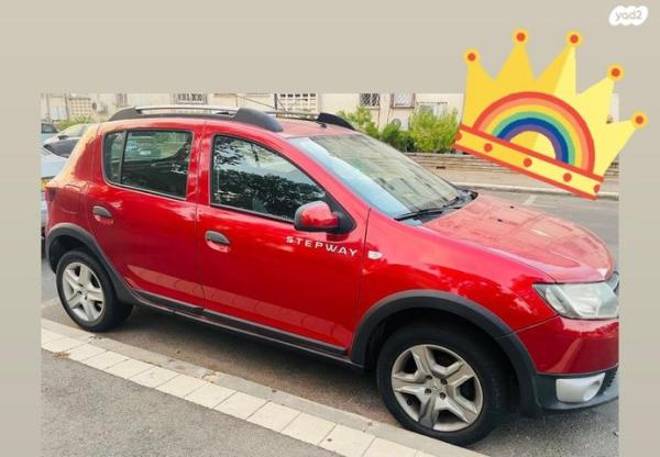 דאצ'יה סנדרו Stepway Laureate אוט' טורבו בנזין 0.9 (90 כ"ס) בנזין 2017 למכירה בחיפה