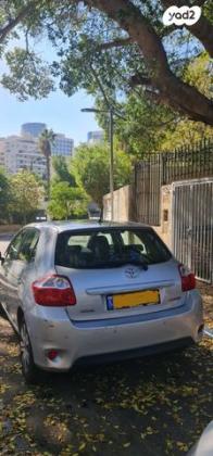 טויוטה אוריס GLI אוט' 1.6 (124 כ"ס) בנזין 2011 למכירה ברמת גן