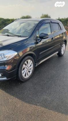 סוזוקי SX4 קרוסאובר GLX אוט' 1.4 (140 כ"ס) בנזין 2020 למכירה באור יהודה