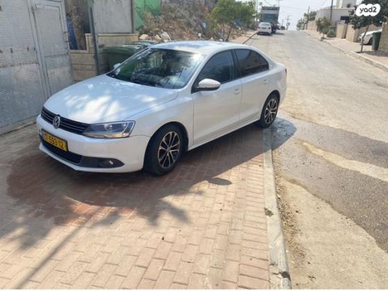 פולקסווגן ג'טה Trendline אוט' דיזל 1.6 (105 כ''ס) [2011-2015] דיזל 2012 למכירה בלקיה