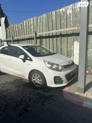 קיה ריו LX הצ'בק ידני דיזל 1.4 (90 כ"ס) דיזל 2015 למכירה בתל אביב יפו