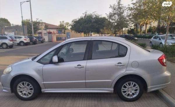 סוזוקי SX4 GLX סדאן אוט' 1.6 (107 כ''ס) בנזין 2008 למכירה בכפר סבא