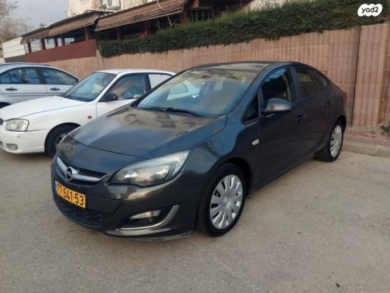 אופל אסטרה Berlina Enjoy סדאן אוט' 1.4 (140 כ"ס) בנזין 2013 למכירה בשדה צבי