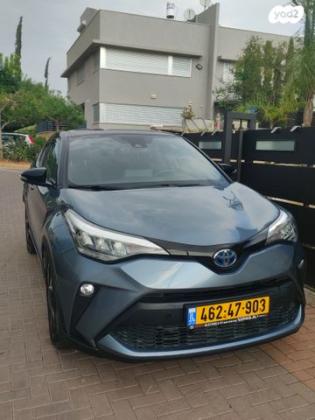 טויוטה C-HR Chic הייבריד אוט' 1.8 (98 כ"ס) בנזין 2023 למכירה בראשון לציון