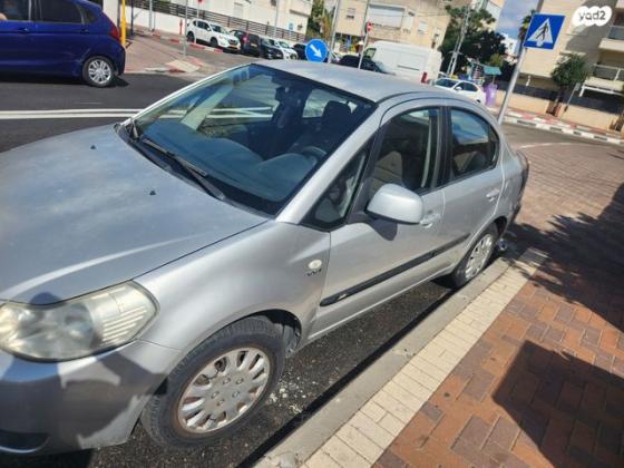 סוזוקי SX4 GLX סדאן אוט' 1.6 (107 כ''ס) בנזין 2009 למכירה בקרית מוצקין